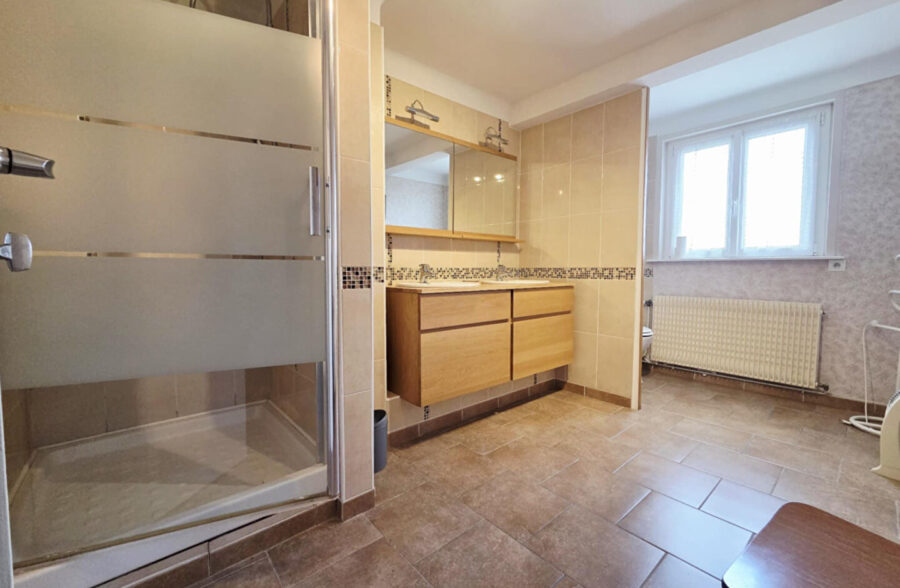 Maison d’architecte sur Noeux les >Mines en semi plain pied