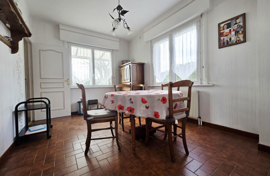 Maison d’architecte sur Noeux les >Mines en semi plain pied