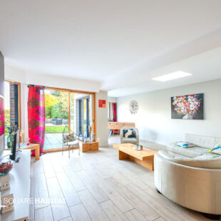 Maison Aix En Pevele 239 m2