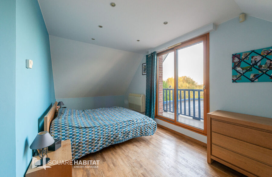 Maison Aix En Pevele 239 m2