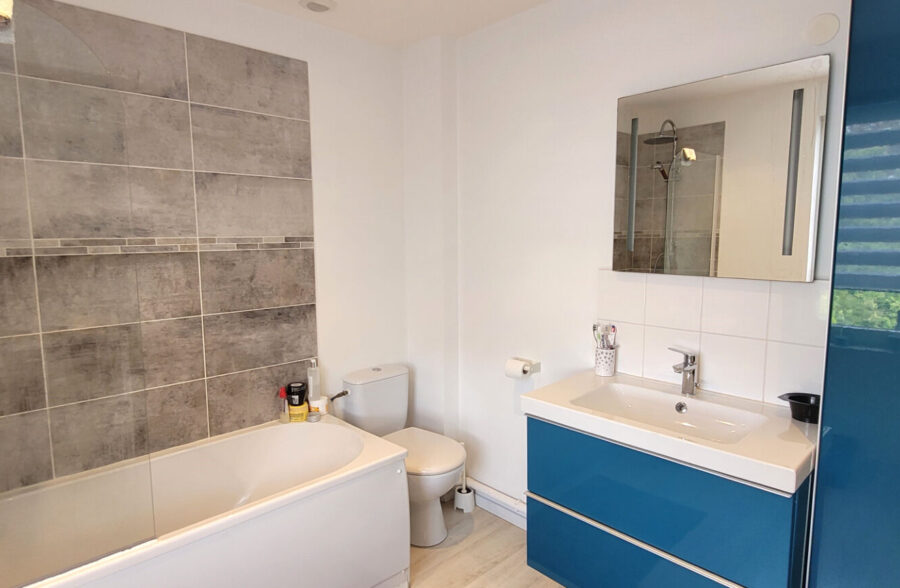 Maison Capinghem semi-individuelle  Sous compromis 