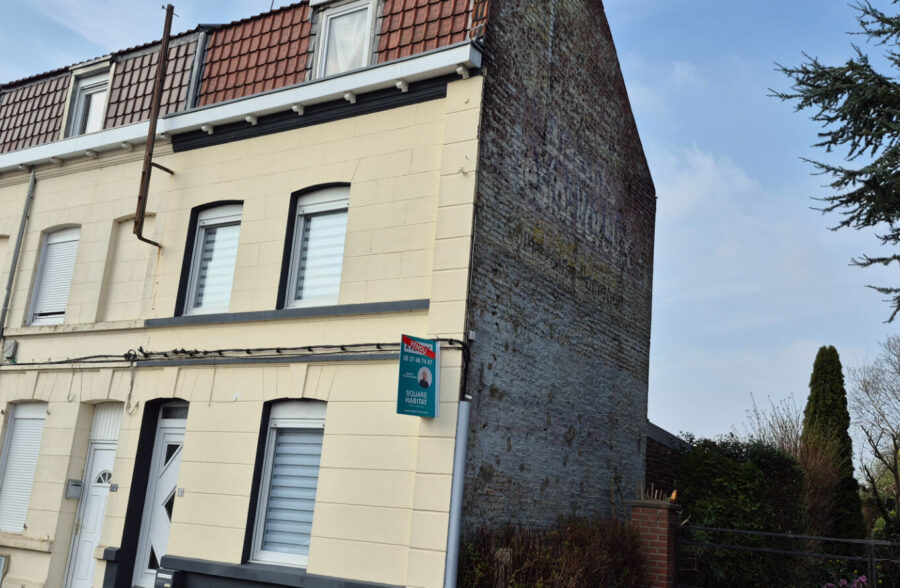 Maison Capinghem semi-individuelle  Sous compromis 