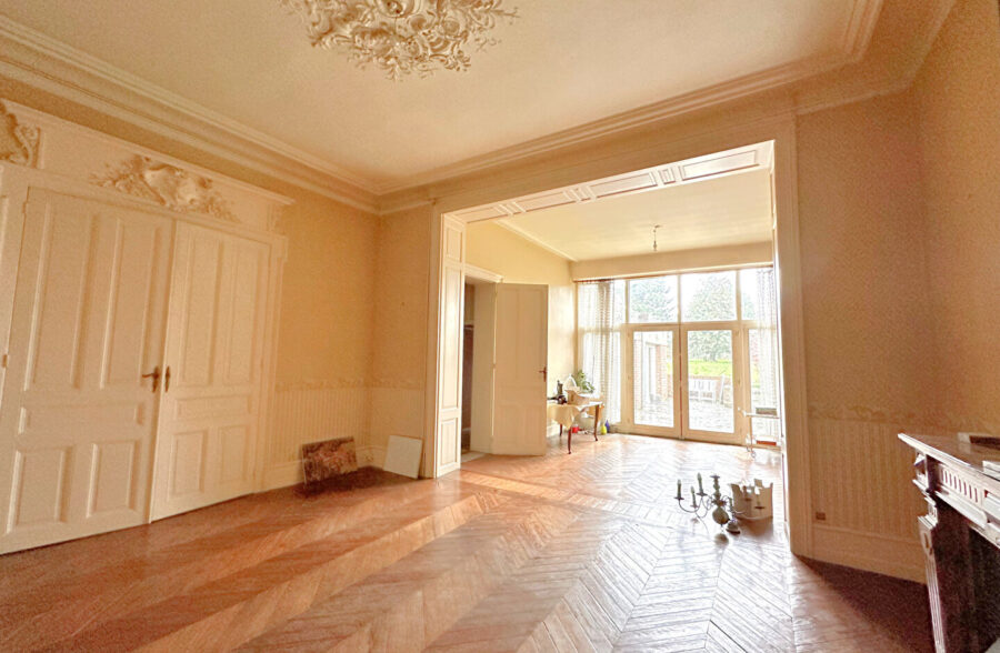 Maison Caudry 8 pièce(s) 250 m2