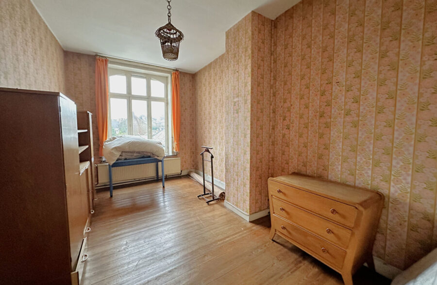 Maison Caudry 8 pièce(s) 250 m2