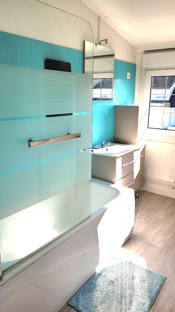 Maison  4 pièce(s) 105 m2