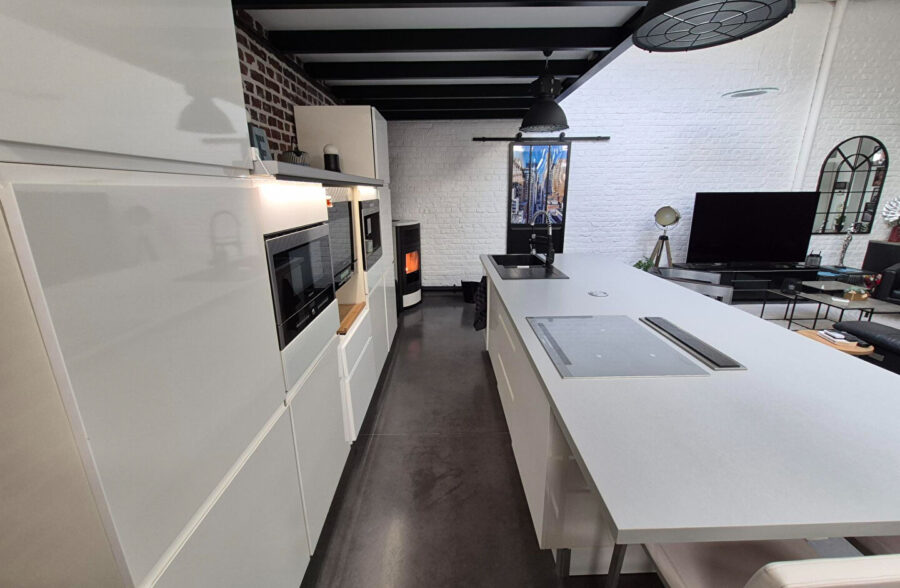 APPARTEMENT-LOFT Métro Lomme Bourg 115 m2 utiles – 2 chambres – terrasse – stationnement