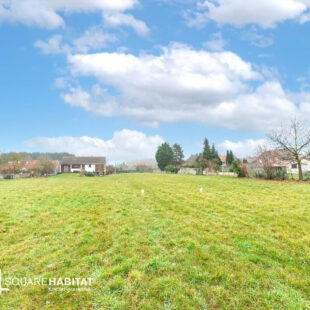 Terrain constructible de 3274 m²