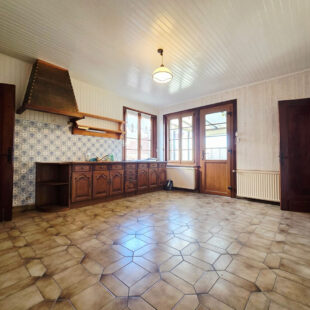 Maison individuelle  en semi plain pied
