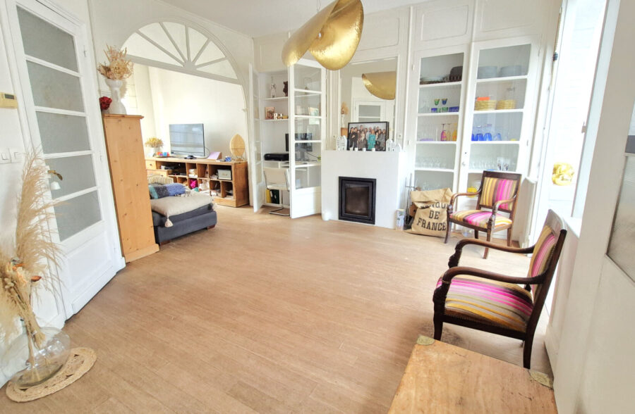 Maison 4 chambres, 2 salles de bains et jardin