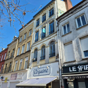 LILLE GAMBETTA: Type 2 lumineux de 39m²  Sous compromis 