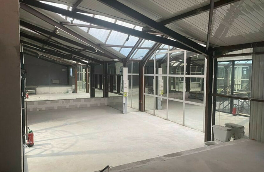 Local commercial 105 m²