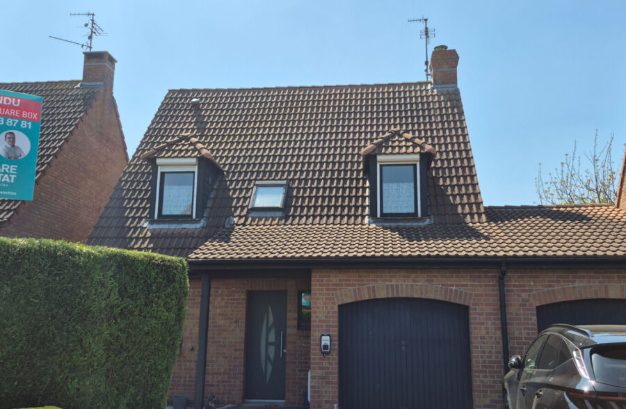 Maison  5 pièce(s) 105 m2 VENDU PAR NOS SOINS !  Sous compromis 