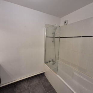 Secteur Bois Leurent / Appartement T3 récent avec double parking