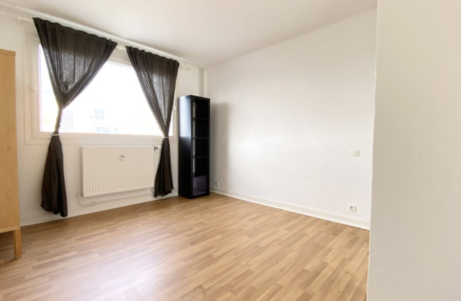 LILLE-CENTRE : APPARTEMENT 1 CHAMBRE DE 53.07 m2 AVEC CAVE