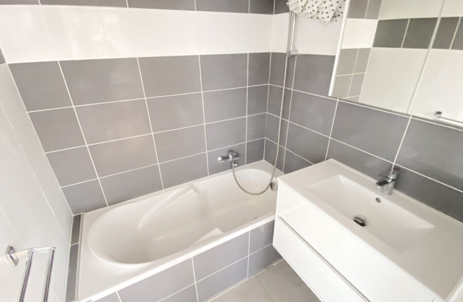 LILLE-CENTRE : APPARTEMENT 1 CHAMBRE DE 53.07 m2 AVEC CAVE