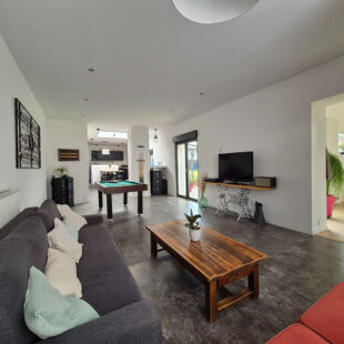 Maison semi-individuelle 3 chambres + parking + jardin + garage
