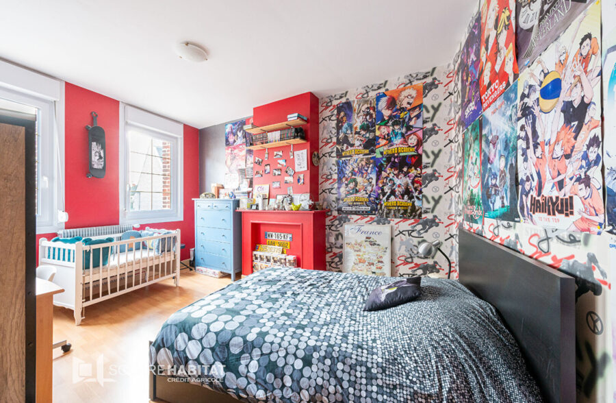 MAISON SPACIEUSE AVEC 5 CHAMBRES  Sous compromis 