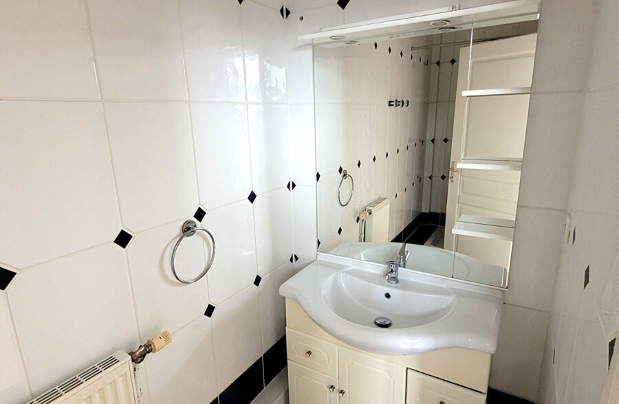 Appartement Anzin 2 pièce(s) 60 m2  Sous compromis 