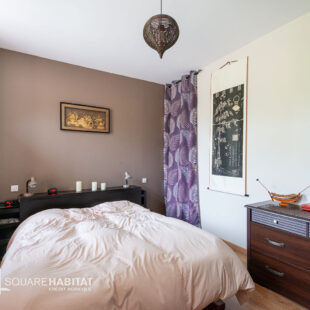 Ensemble immobilier: Habitation, Chambres d’hôtes, Café.  Sous compromis 