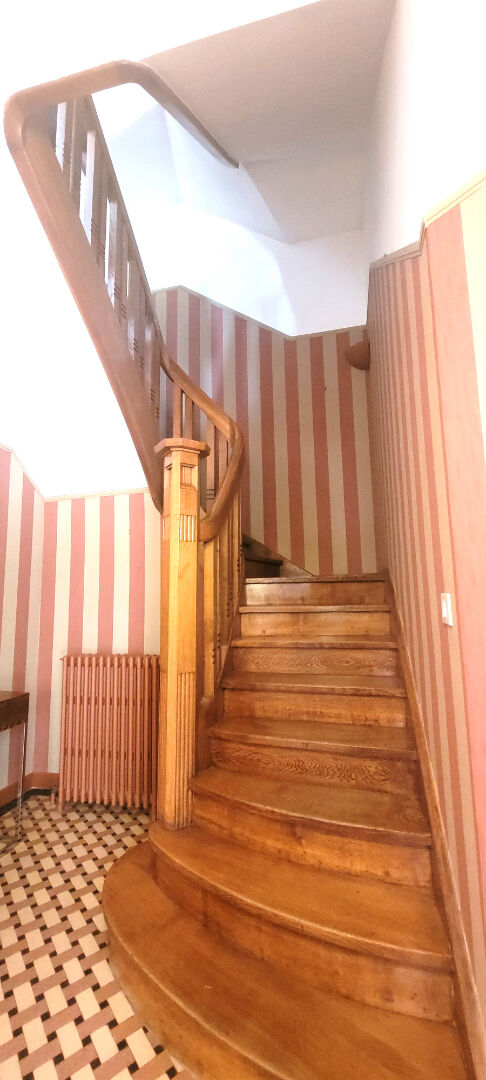 Maison Cambrai 10 pièce(s) 205 m2