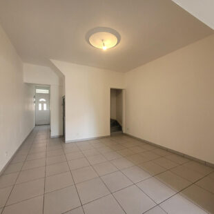 MAISON DE VILLE 4 CHAMBRES ENTIEREMENT RENOVEE