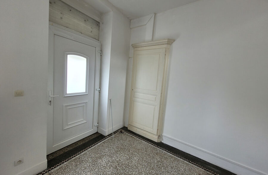 Maison semi individuelle Rousies 6 pièce(s)76M²