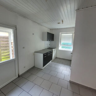 Maison semi individuelle Rousies 6 pièce(s)76M²
