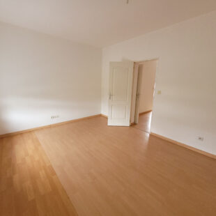 Maison semi individuelle Rousies 6 pièce(s)76M²