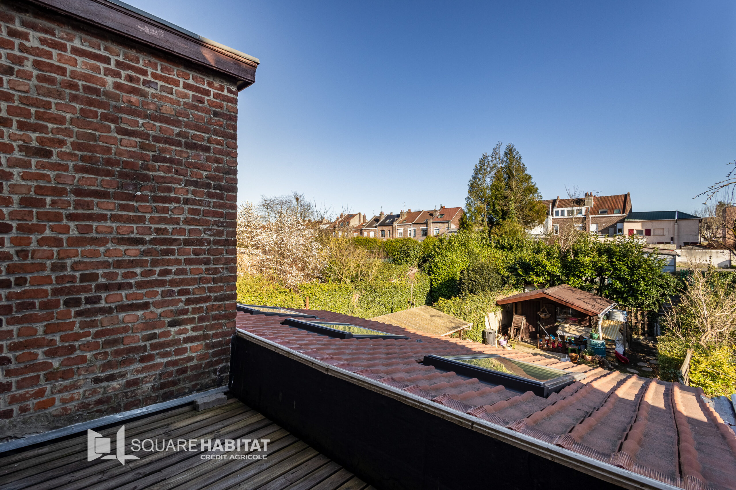RONCHIN – MAISON – QUARTIER DES FLEURS – 4 CHAMBRES – CHARME DE L’ANCIEN – JARDIN