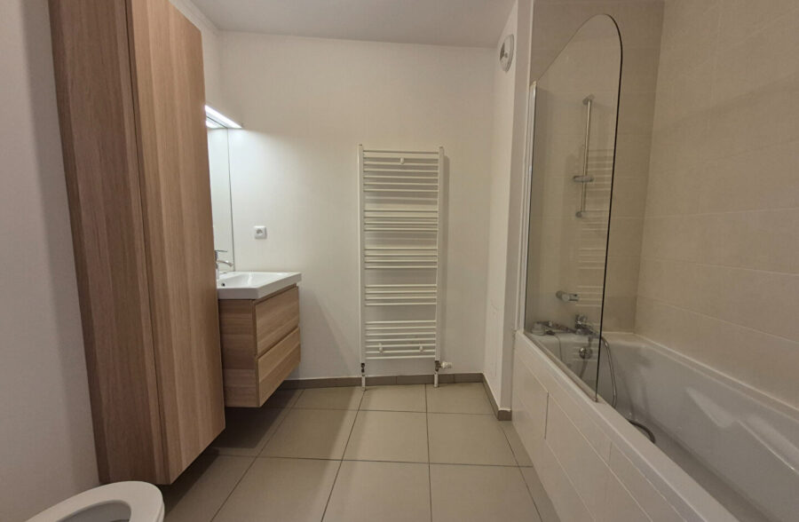 Appartement Lens 2 pièce(s) 39,35 m2 avec place de parking.