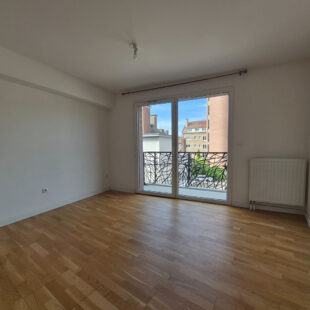 Appartement Lens 2 pièce(s) 39,35 m2 avec place de parking.