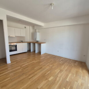 Appartement Lens 2 pièce(s) 39,35 m2 avec place de parking.