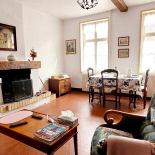 Maison au coeur du village!