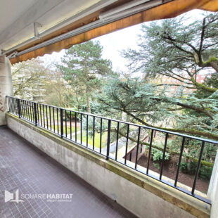 Appartement T4 avec balcon et garage dans une résidence de standing