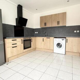 MONTEBELLO : APPARTEMENT 1 CHAMBRE PLUS CAVE PROCHE METRO
