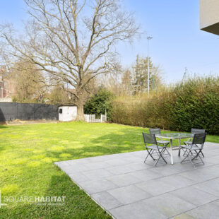 Maison  6 pièce(s) 175 m2  Sous compromis 