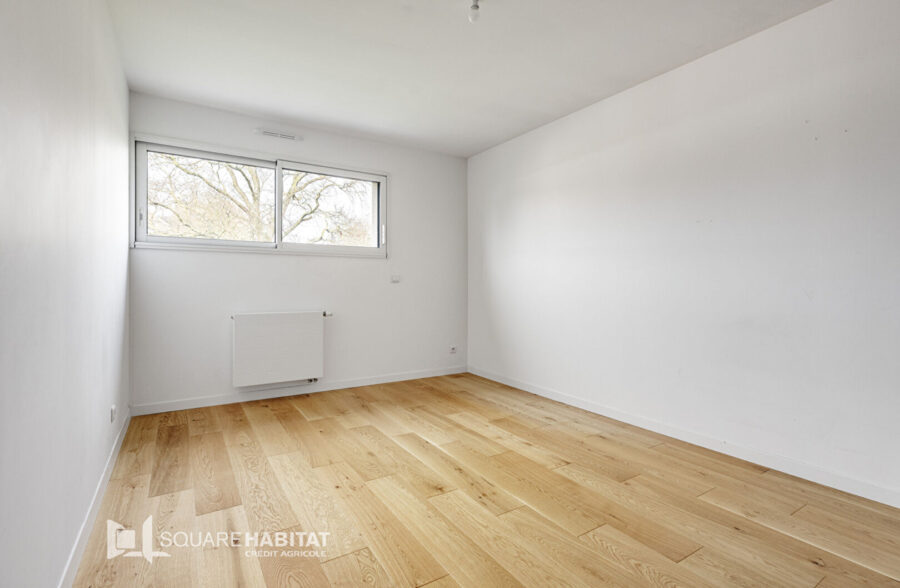 Maison  6 pièce(s) 175 m2  Sous compromis 
