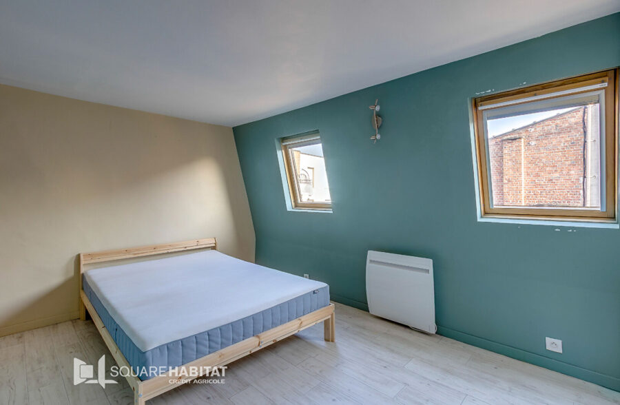 Charmante maison de ville de 80m² avec jardin.