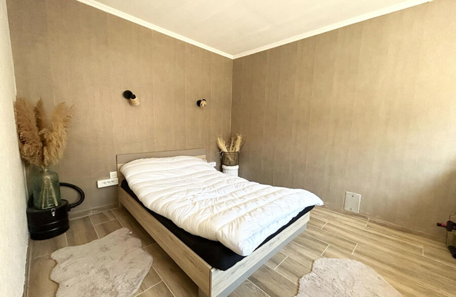 Maison semi individuelle 3 chambres jardin garage  Sous compromis 