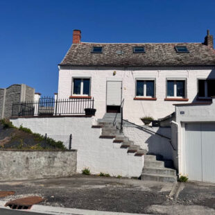 Maison Avesnes Les Aubert, jardin, garage