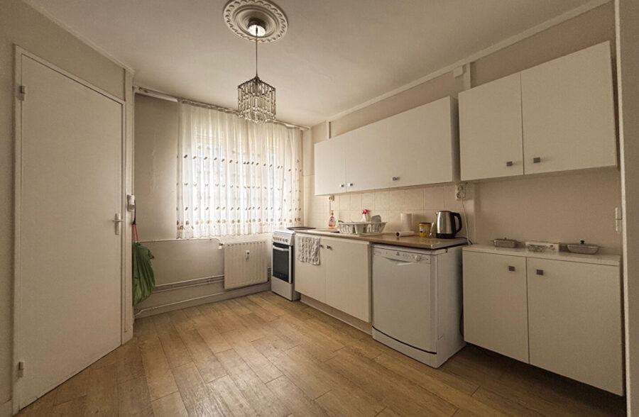 Appartement T3 lumineux avec parking et cave – Lille Grand Palais