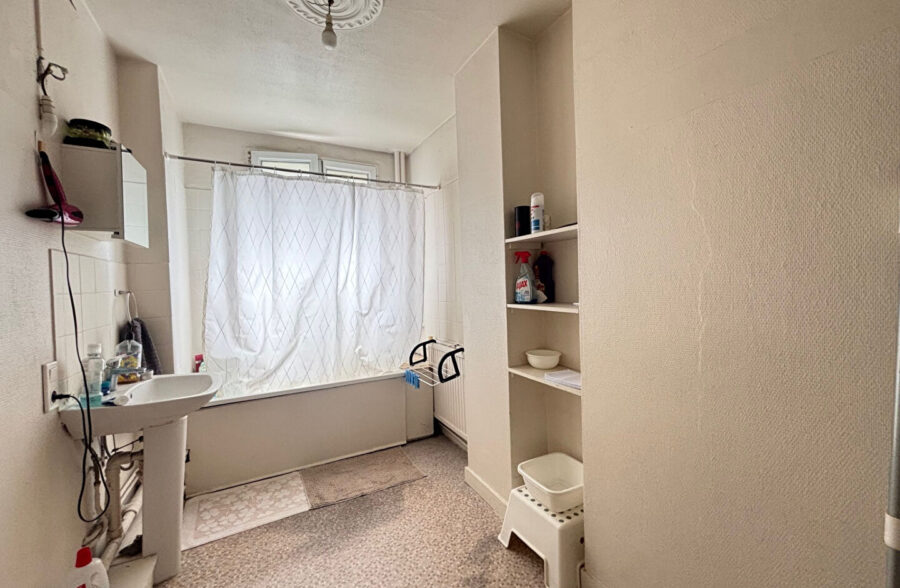 Appartement T3 lumineux avec parking et cave – Lille Grand Palais
