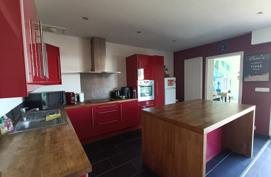 MAISON 4 CHAMBRES + JARDIN + GARAGE  Sous offre 