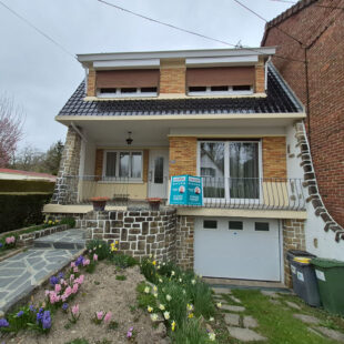 Maison 5 pièces de 100 m2 à Houdain