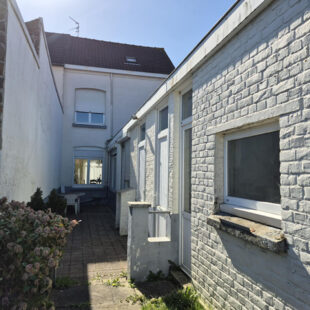 Charmante maison de ville à Hazebrouck, secteur Lycée Saint-Jacques