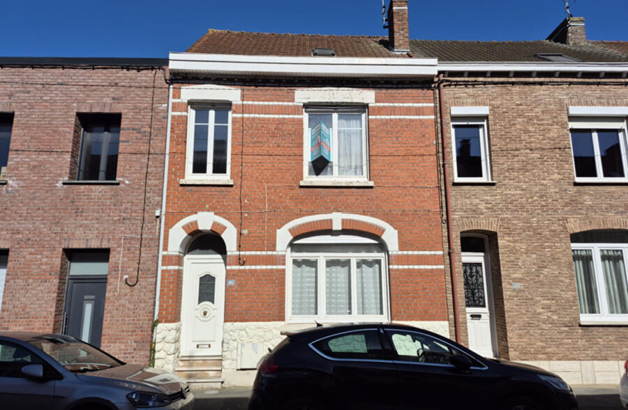 Charmante maison de ville à Hazebrouck, secteur Lycée Saint-Jacques