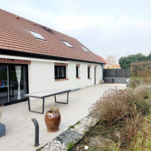 Pavillon individuel  de 150 m2