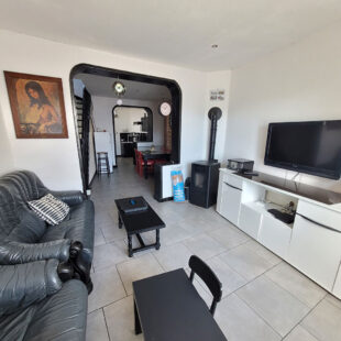 Maison semi-individuelle à Corbehem, 2 chambres, dressing et jardin