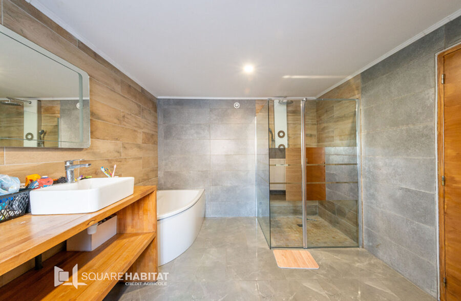 Maison semi individuelle sur Odomez  Sous compromis 