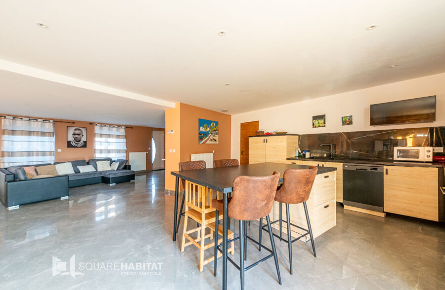 Maison semi individuelle sur Odomez  Sous compromis 